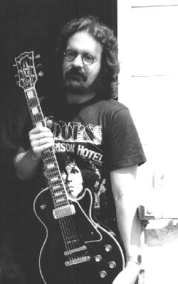 Rainer with Robby's Les Paul guitar